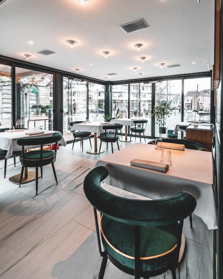 Room42 - Suites & Apartments Эстергом Экстерьер фото